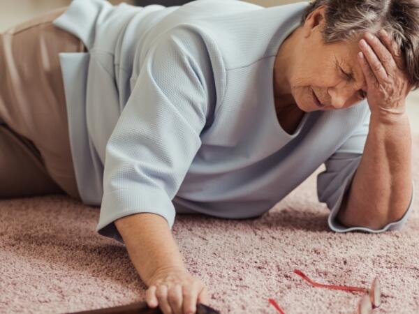 senior citizen fell on ground